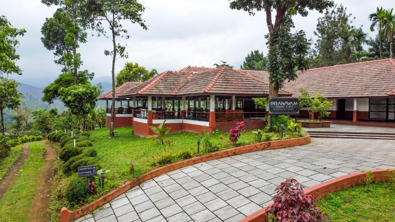 Pranavam Resort & Spa Tariyod Esterno foto