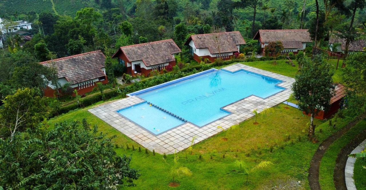 Pranavam Resort & Spa Tariyod Esterno foto