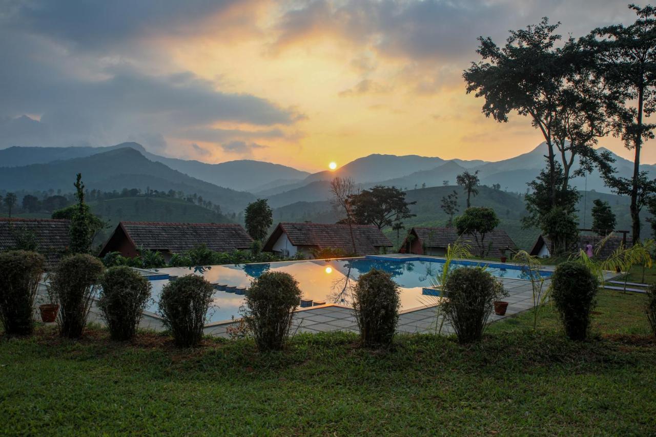 Pranavam Resort & Spa Tariyod Esterno foto