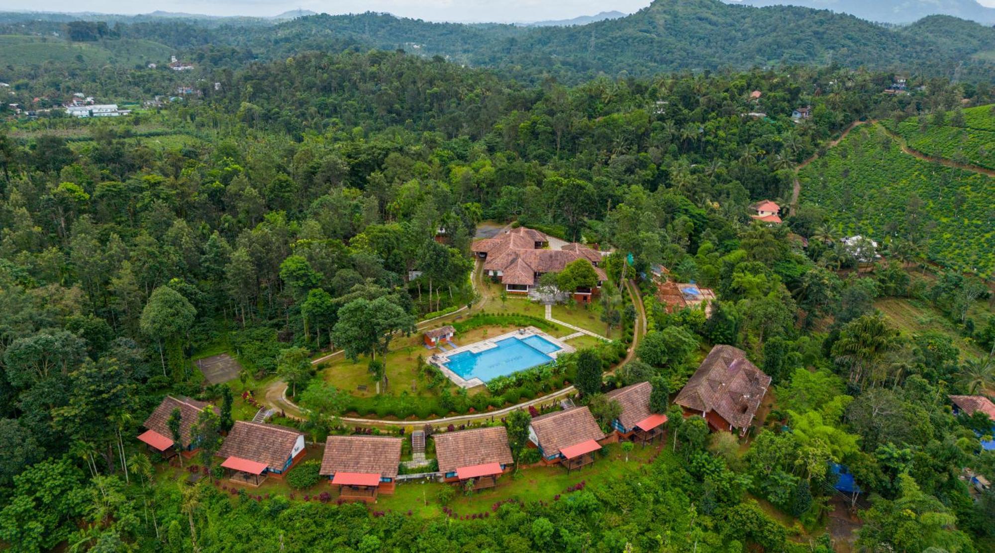 Pranavam Resort & Spa Tariyod Esterno foto